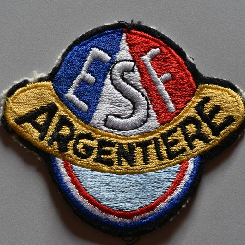VINTAGE ECOLE DU SKI FRANCAIS AIGLON ARGENT
