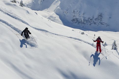 Moniteur de ski hors-piste
