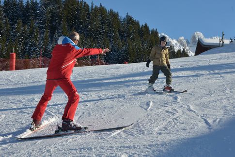 Apprentissage du ski en cours privé